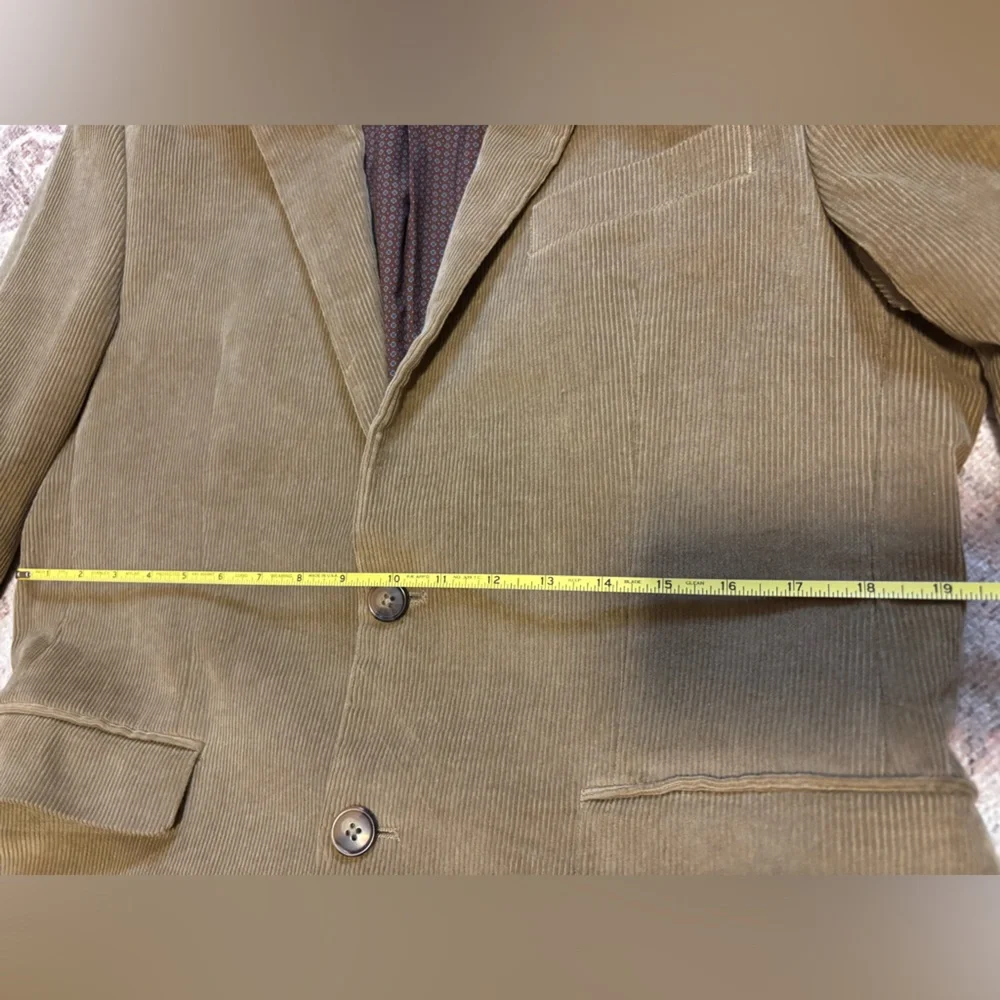 Men's Camel Blazer with Elbow Patches - Picture 6 of 9